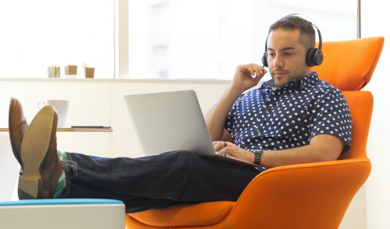 Vast Network of Distribution & Retailers